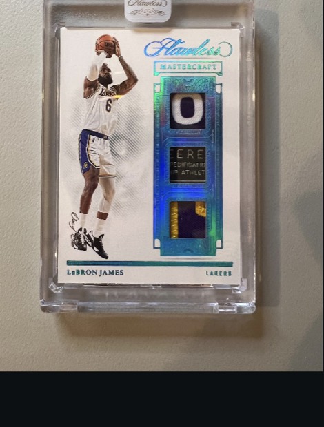 LeBron James — Mastercraft, Panini Flawless