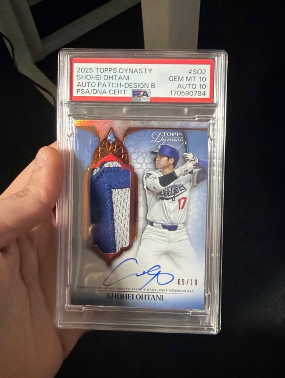 Shohei Ohtani — Auto patch, 2025 Topps Dynasty